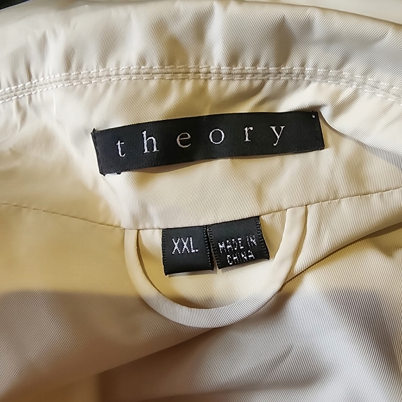 Theory Cream Overcoat EUC - Picture 7 of 7